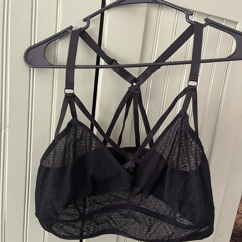 Torrid black strappy bralette size 1
